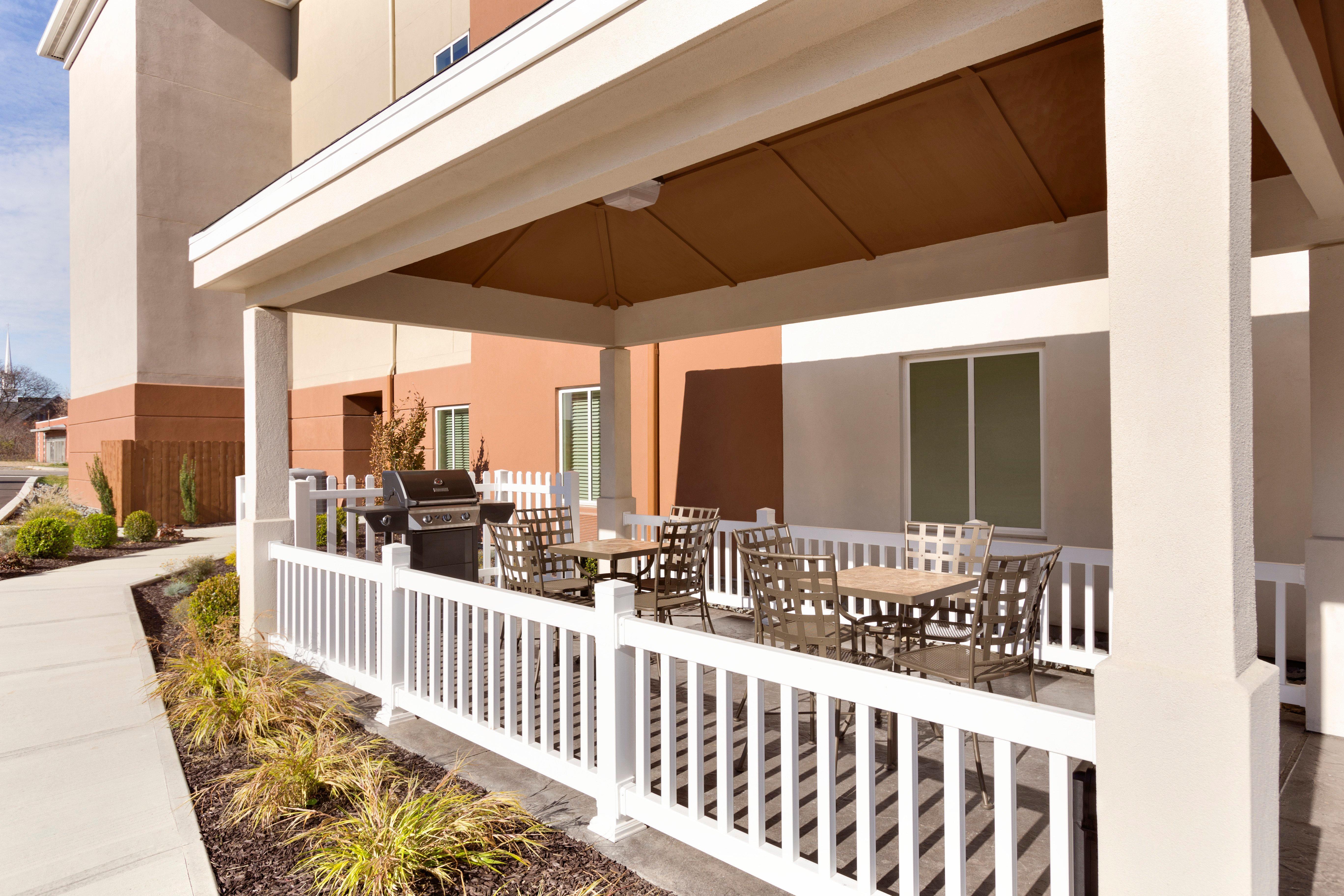Candlewood Suites Vestal - Binghamton By Ihg Exterior foto